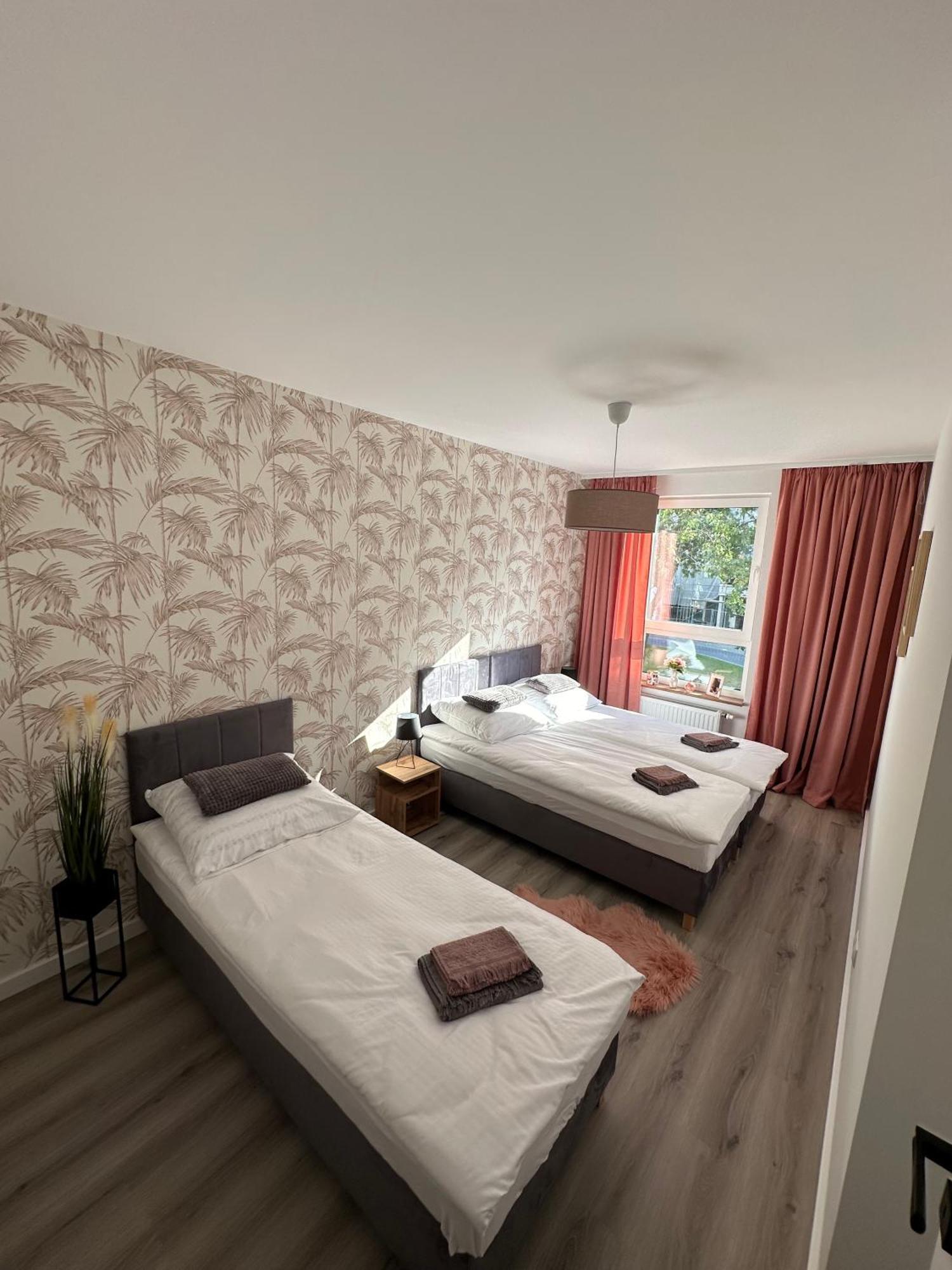 Skytravel 26 Apartament Pileckiego Nowy Dwor Mazowiecki Airport Modlin 24H Zewnętrze zdjęcie