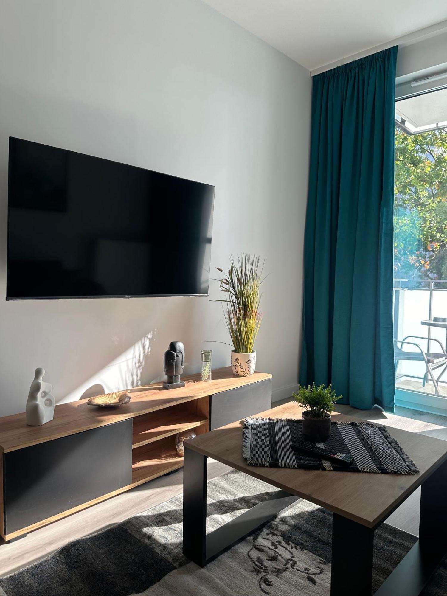 Skytravel 26 Apartament Pileckiego Nowy Dwor Mazowiecki Airport Modlin 24H Zewnętrze zdjęcie