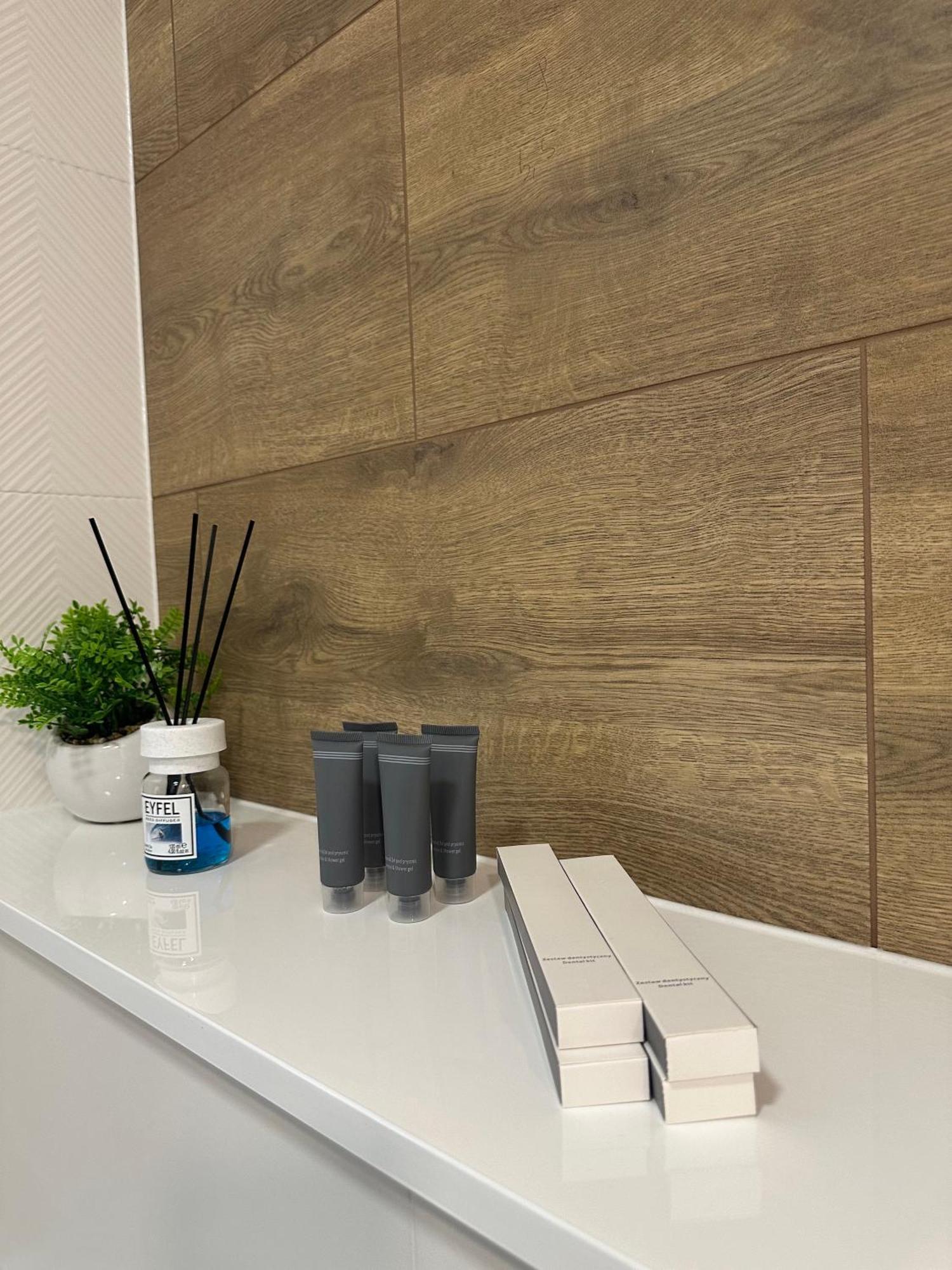Skytravel 26 Apartament Pileckiego Nowy Dwor Mazowiecki Airport Modlin 24H Zewnętrze zdjęcie